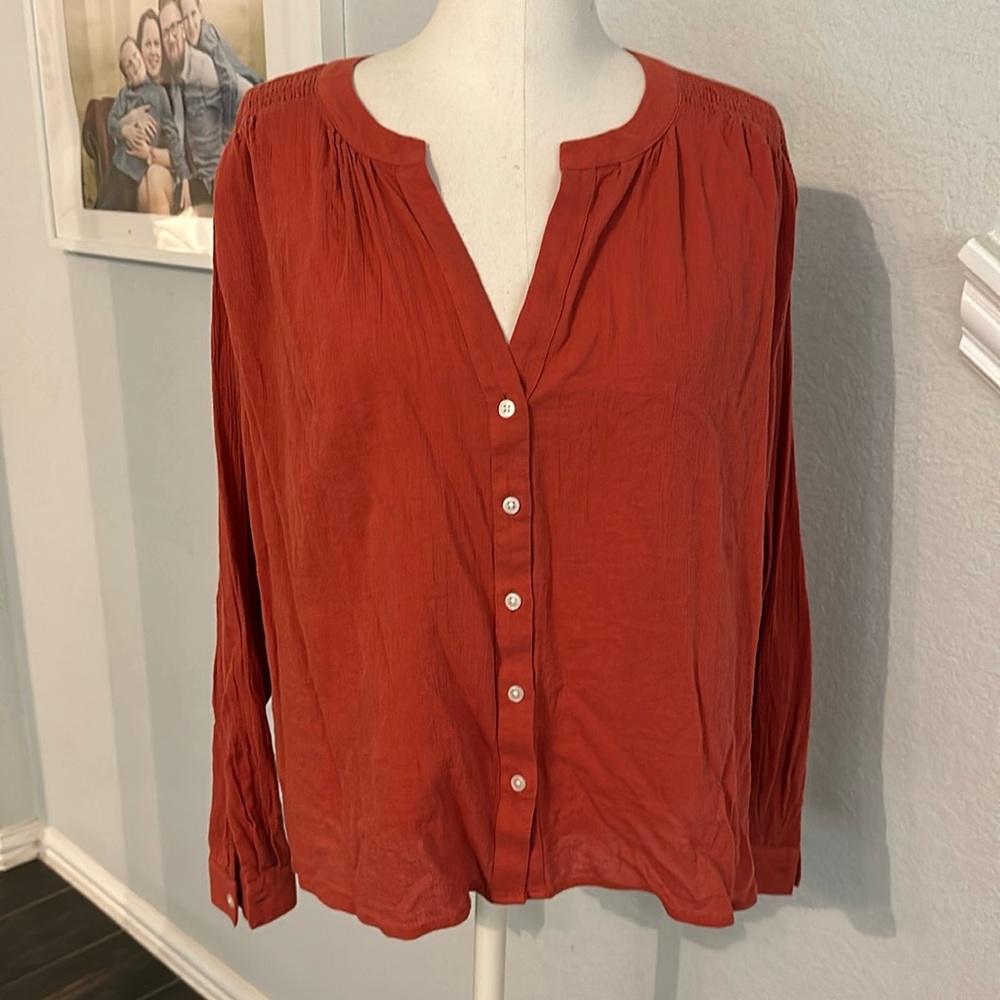 Loft button down